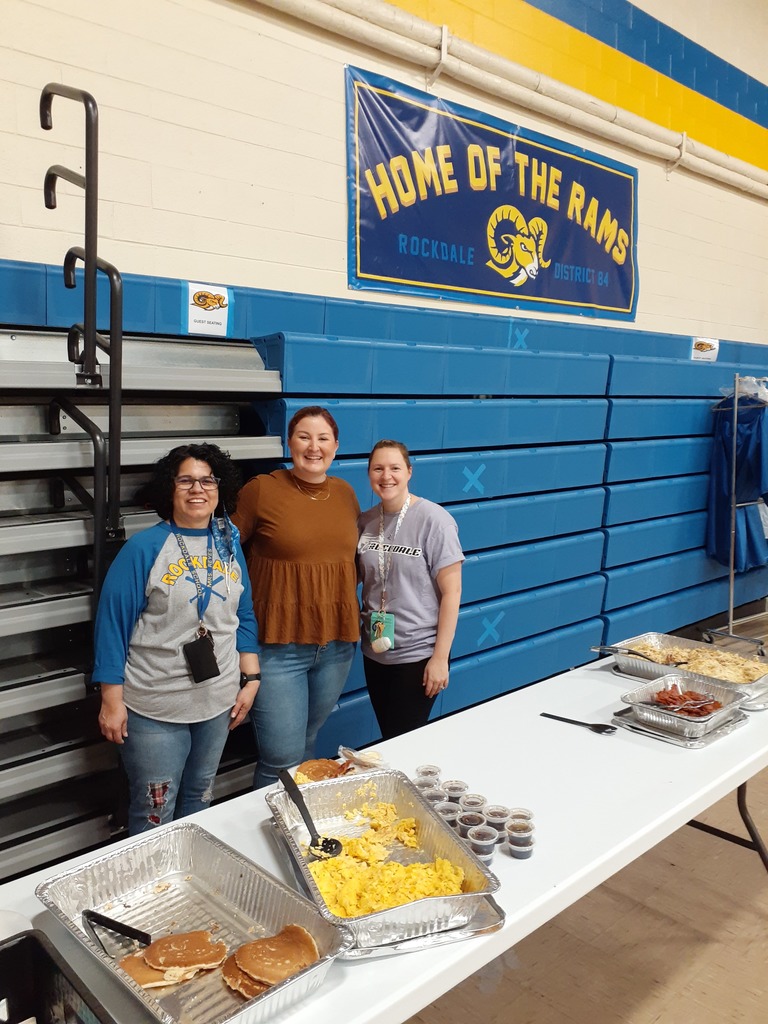 A special thanks to Ms. Kirk, Mrs. Reyes, and Mrs. Stewart for helping to serve! 
